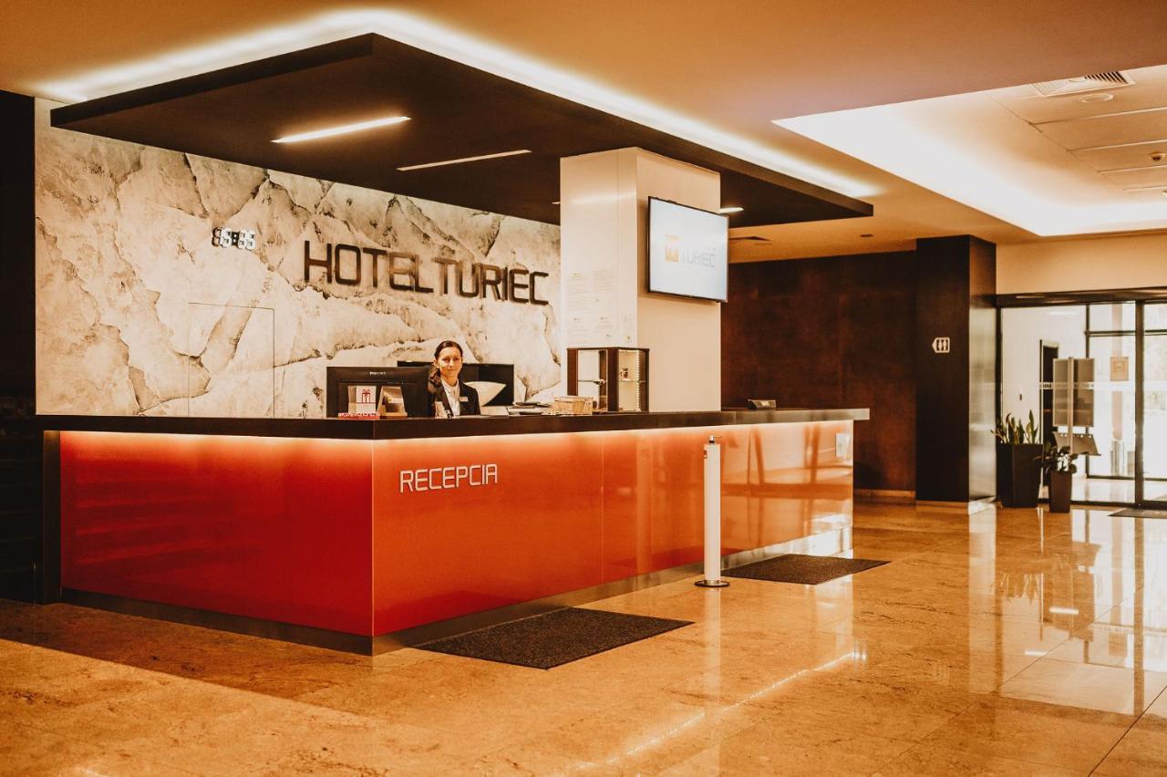 Hotel Turiec Мартін Екстер'єр фото