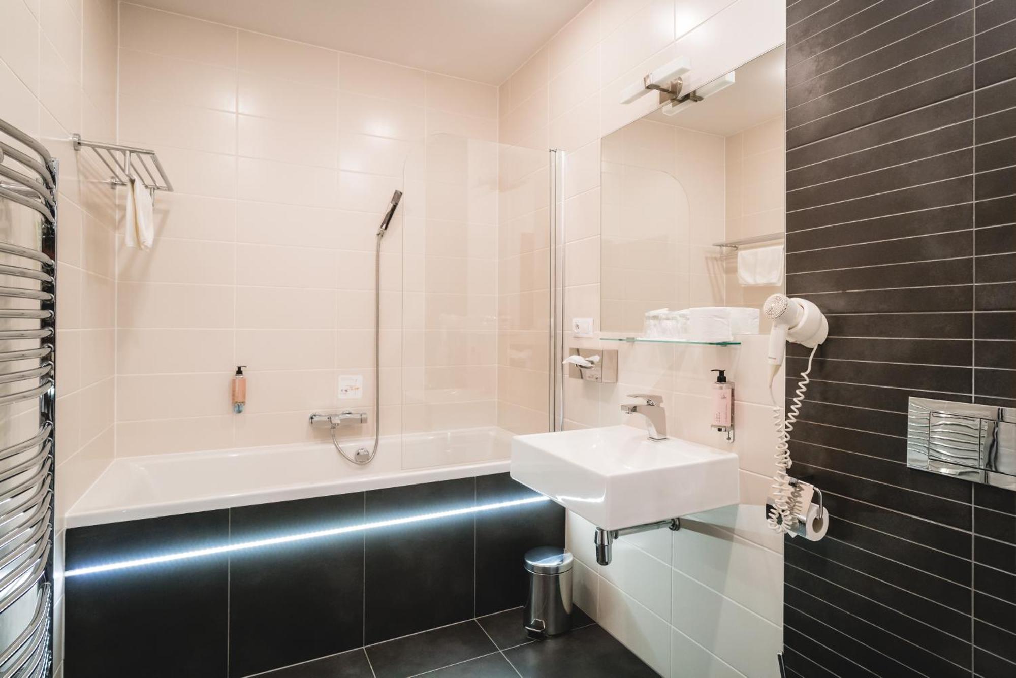 Hotel Turiec Мартін Екстер'єр фото